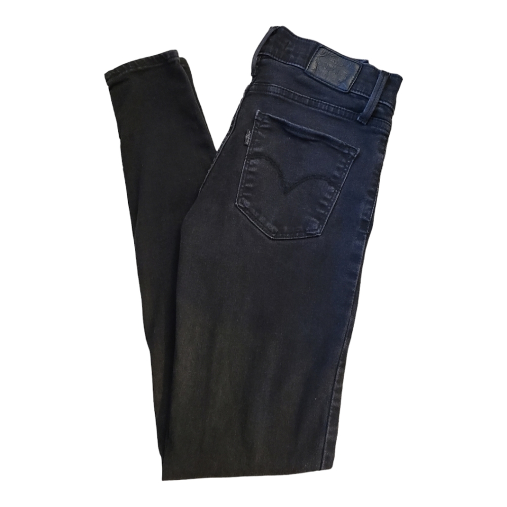 Levi's